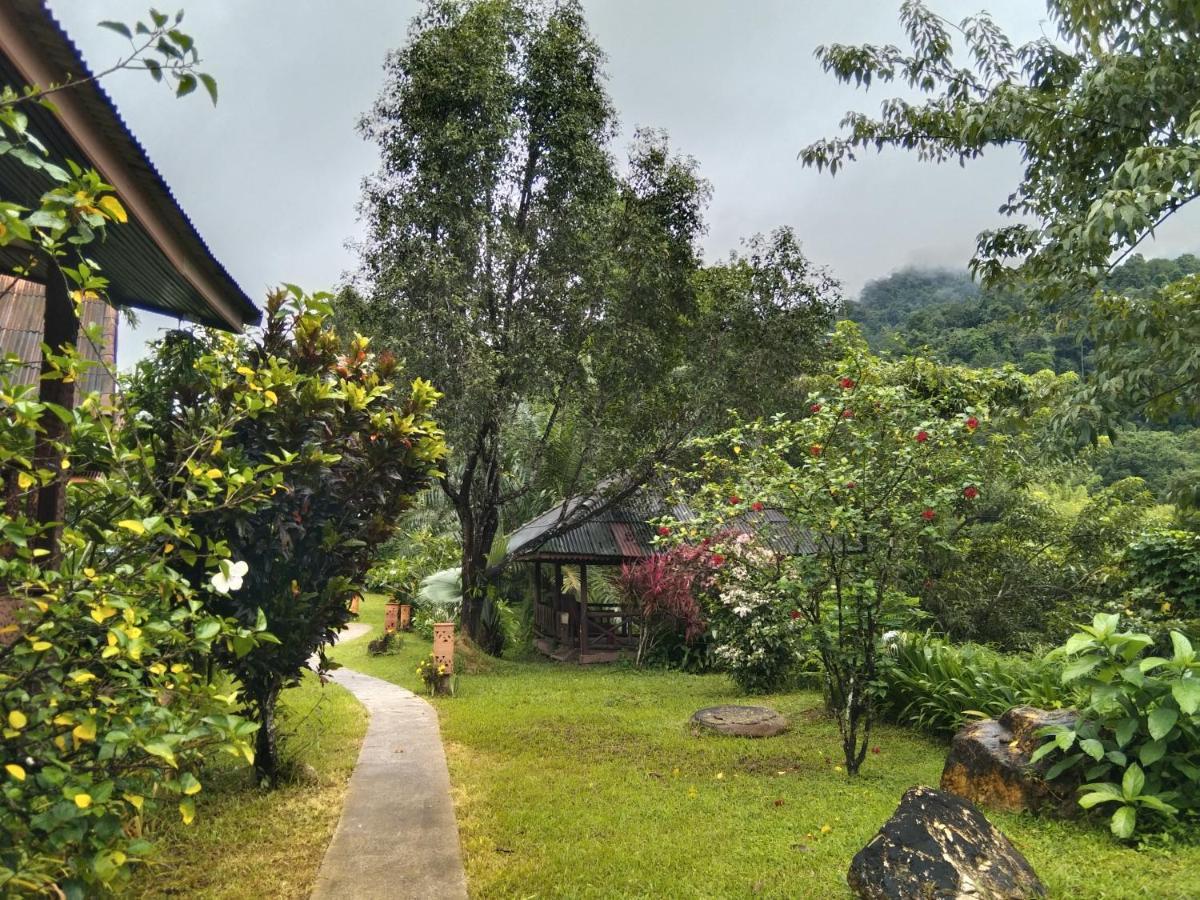 Khao Sok River & Jungle Resort Khao Sok National Park Экстерьер фото